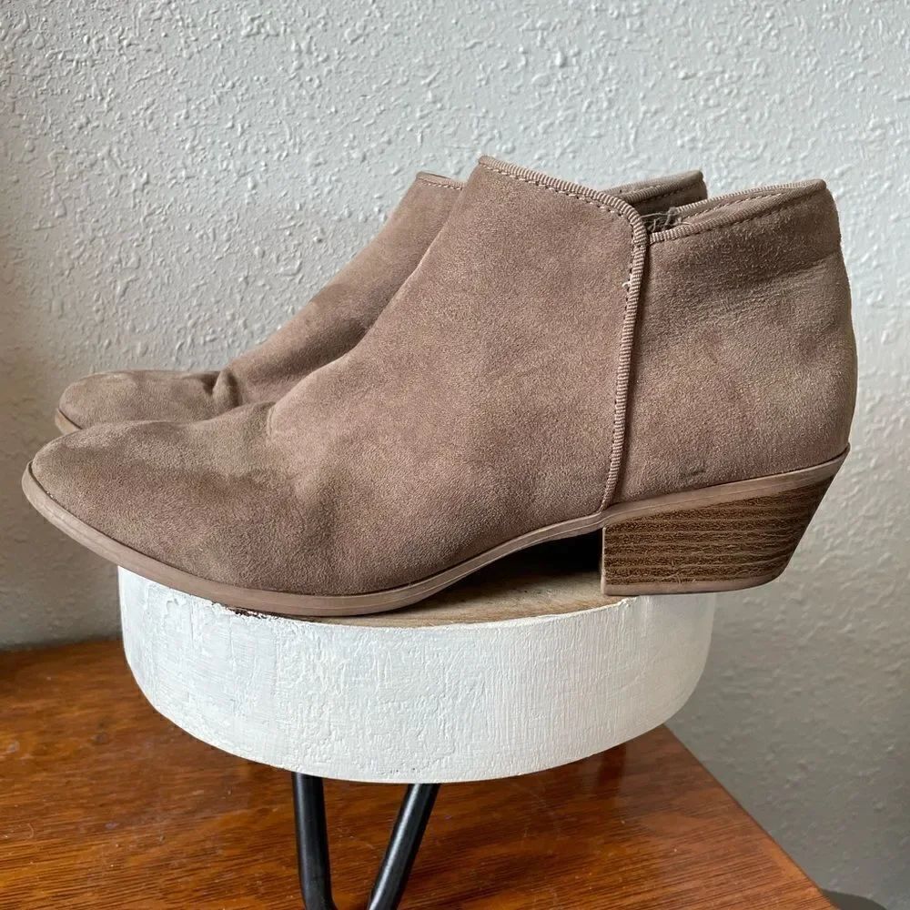 Style & Co. Heeled Ankle Booties Size 7.5 EUC